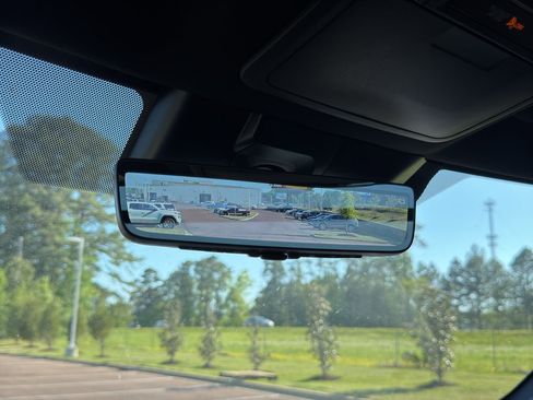 New 2026 Toyota Tundra Platinum image 32