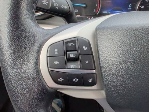Certified 2023 Ford Explorer XLT w/ Equipment Group 202A AWD/4WD image 27
