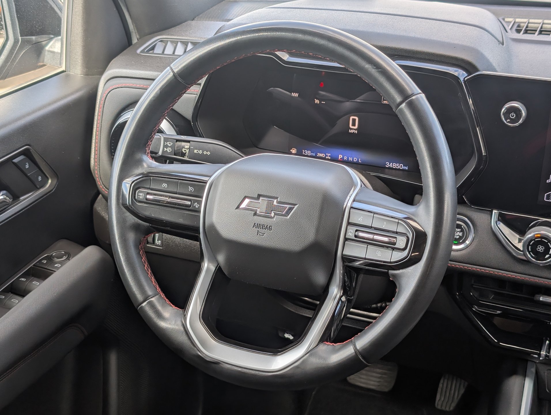 Used 2023 Chevrolet Colorado Z71 AWD/4WD image 15
