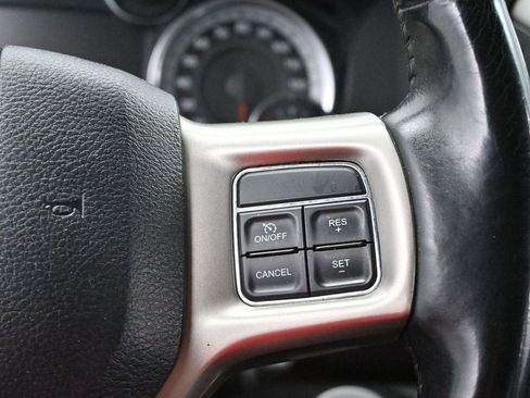 Used 2018 RAM 2500 Laramie AWD/4WD image 17