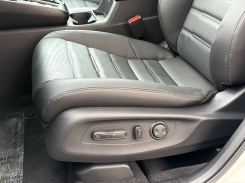 New 2026 Honda CR-V EX-L image 17