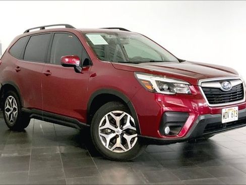 Used 2021 Subaru Forester Premium AWD/4WD image 2