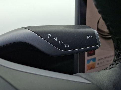 Used 2023 Tesla Model 3 Standard Range RWD image 17