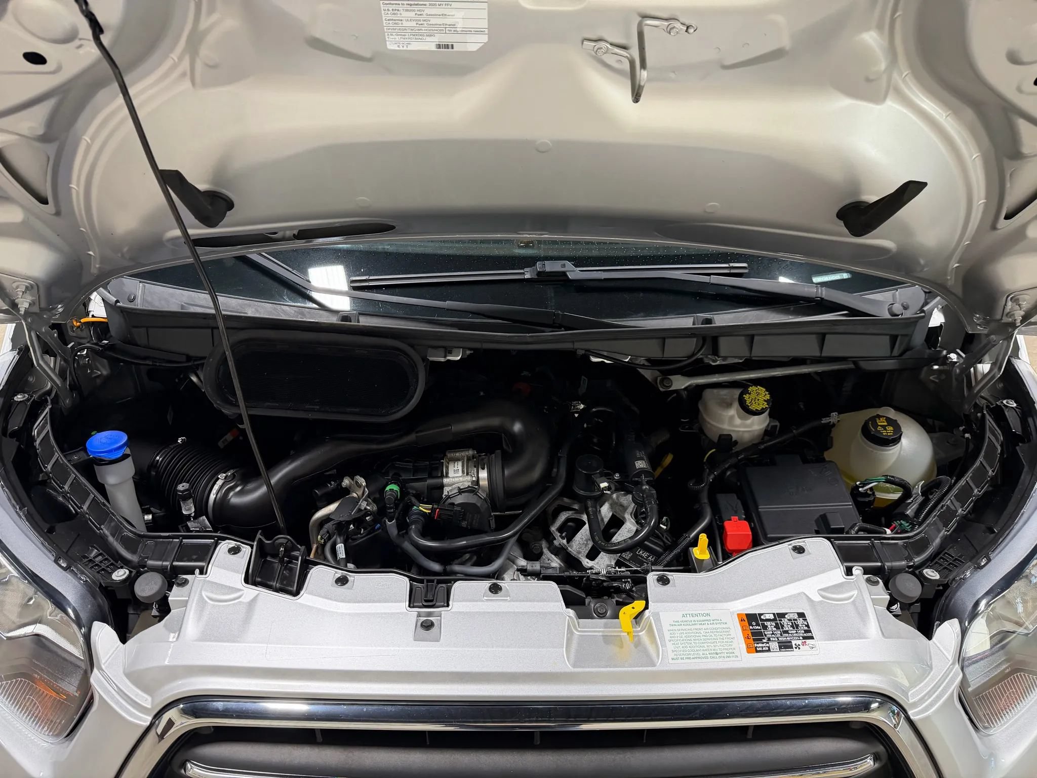 Used 2020 Ford Transit 250 Medium Roof RWD image 69