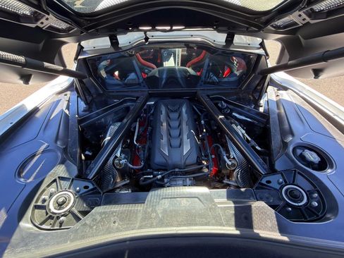 Used 2025 Chevrolet Corvette Stingray Coupe w/ 1LT image 9