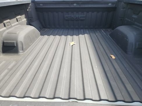 Used 2023 GMC Sierra 1500 SLT w/ SLT Premium Package image 27