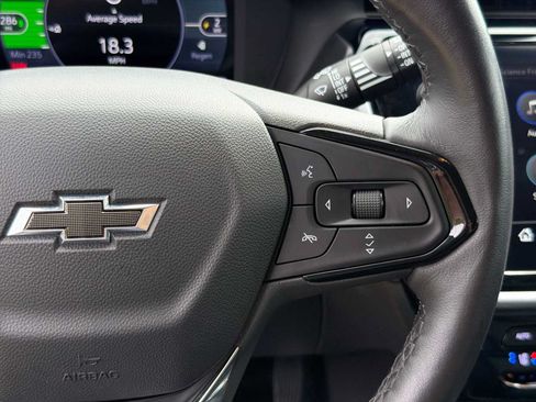 Used 2023 Chevrolet Bolt EUV LT w/ Convenience Package FWD image 21