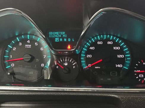 Used 2017 Chevrolet Traverse LT w/ Style and Technology Package FWD image 11
