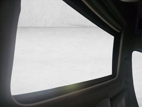 Used 2017 Toyota RAV4 Limited AWD/4WD image 16
