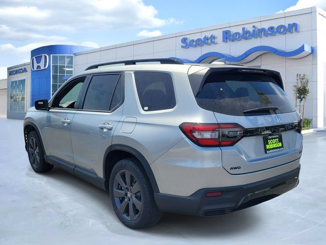New 2026 Honda Pilot Sport image 3