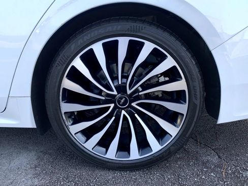 Used 2020 Lincoln Continental Black Label AWD/4WD image 10
