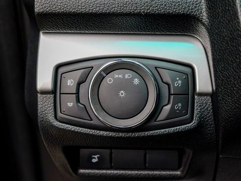 Used 2017 Ford Explorer XLT w/ Equipment Group 202A AWD/4WD image 56