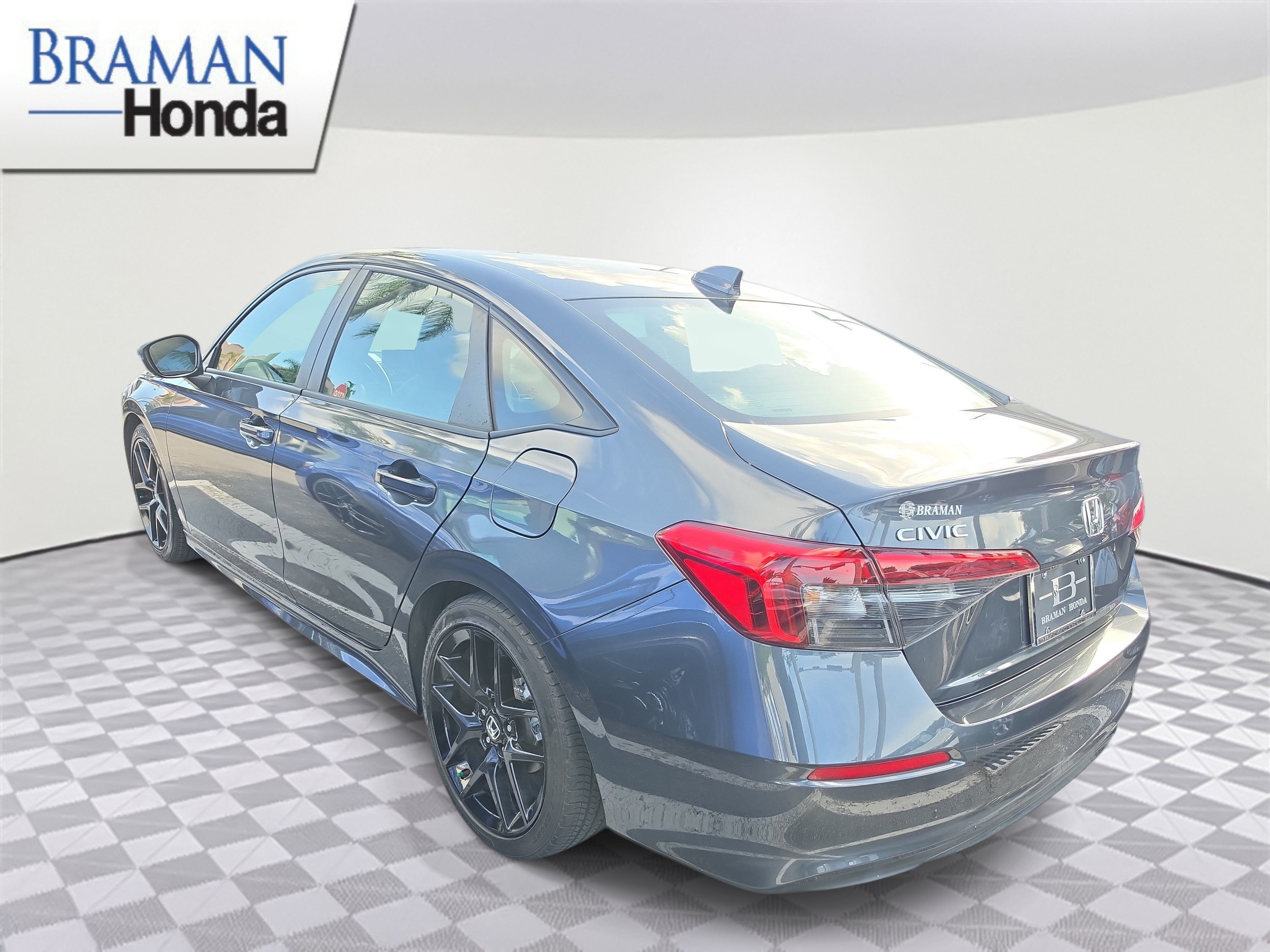 Certified 2024 Honda Civic Sport image 4