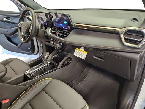 New 2026 Chevrolet TrailBlazer ACTIV w/ Convenience Package AWD/4WD image 15
