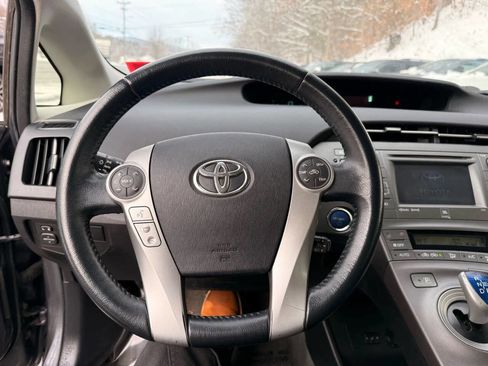 Used 2012 Toyota Prius Two image 10
