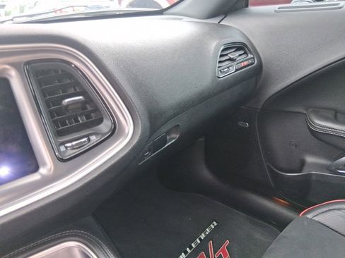 Used 2020 Dodge Challenger R/T Scat Pack RWD image 14