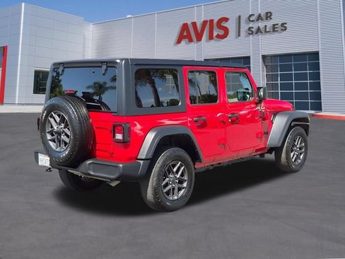 Used 2025 Jeep Wrangler Unlimited Sport AWD/4WD image 6