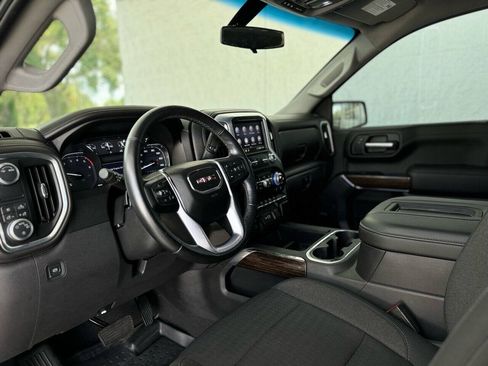 Used 2020 GMC Sierra 1500 Elevation w/ Elevation Value Package RWD image 8