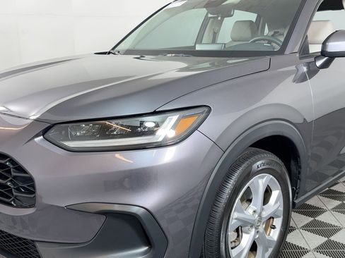 Used 2023 Honda HR-V LX image 9
