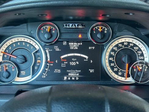 Used 2018 RAM 3500 Big Horn AWD/4WD image 21