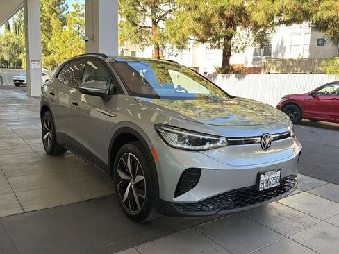 Certified 2023 Volkswagen ID.4 Pro S AWD/4WD image 7