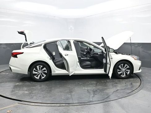 Used 2021 Nissan Altima 2.5 S image 42