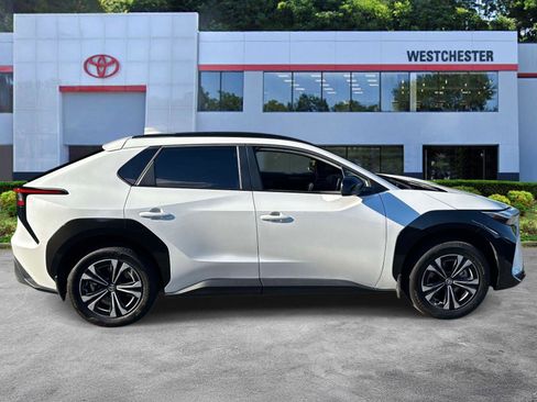 Used 2024 Toyota bZ4X AWD w/ Weather Package image 8