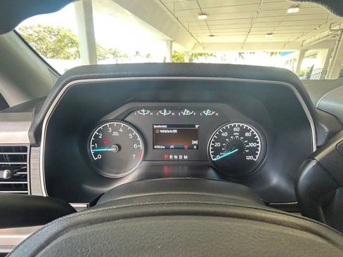 Used 2023 Ford F150 XLT image 40