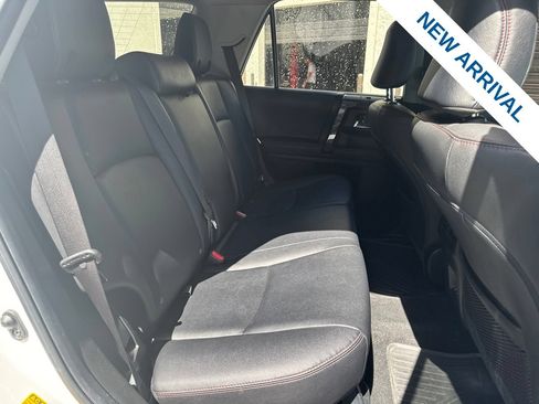 Used 2021 Toyota 4Runner TRD Off-Road Premium AWD/4WD image 11