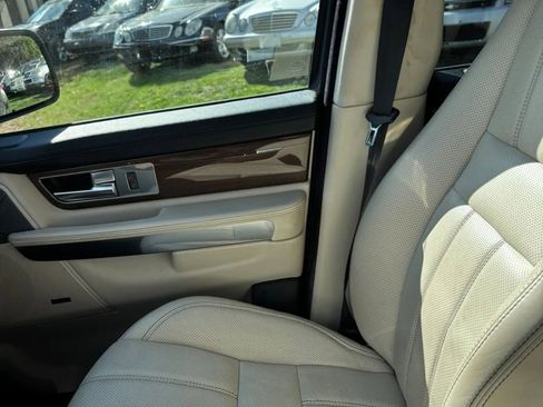 Used 2010 Land Rover Range Rover Sport HSE LUX AWD/4WD image 24