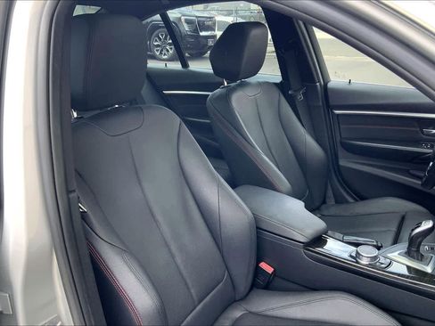 Used 2017 BMW 330i Sedan RWD image 14
