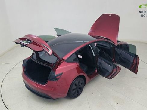 Used 2025 Tesla Model 3 Long Range RWD image 85