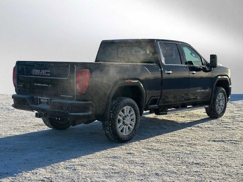 Used 2022 GMC Sierra 2500 Denali image 3