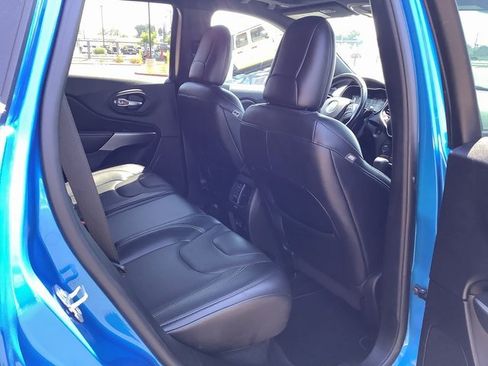 Used 2021 Jeep Cherokee Latitude Lux 80th Anniv w/ Quick Order Package 26U 80TH image 34