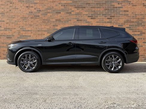 Used 2024 Acura MDX A-Spec image 2