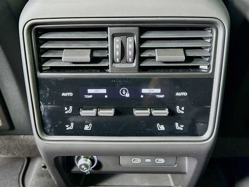 New 2026 Porsche Cayenne Coupe image 27