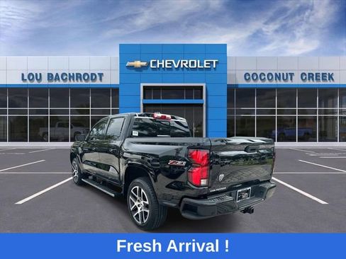 Used 2023 Chevrolet Colorado Z71 w/ Z71 Convenience Package 2 AWD/4WD image 6