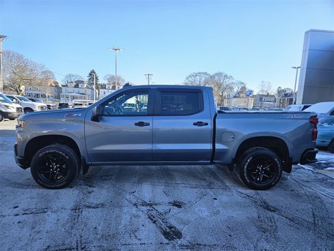 Used 2019 Chevrolet Silverado 1500 LT Trail Boss image 2