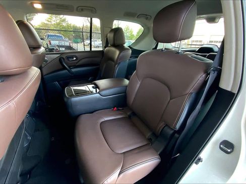 Used 2023 INFINITI QX80 Premium Select w/ Cargo Package image 21