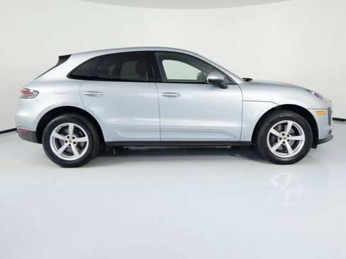 Certified 2019 Porsche Macan AWD/4WD image 11