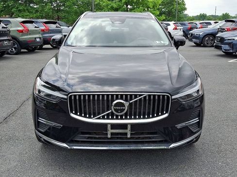 Used 2023 Volvo XC60 B5 Ultimate AWD/4WD image 2