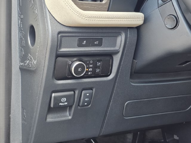Used 2023 Ford Expedition Max Limited RWD image 24