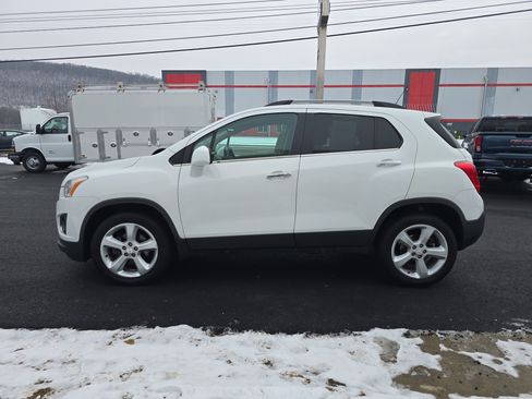 Used 2015 Chevrolet Trax LTZ image 7