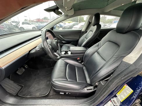 Used 2018 Tesla Model 3 Long Range RWD image 11