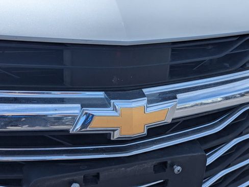Used 2019 Chevrolet Malibu Premier w/ Sun and Wheel Package FWD image 11