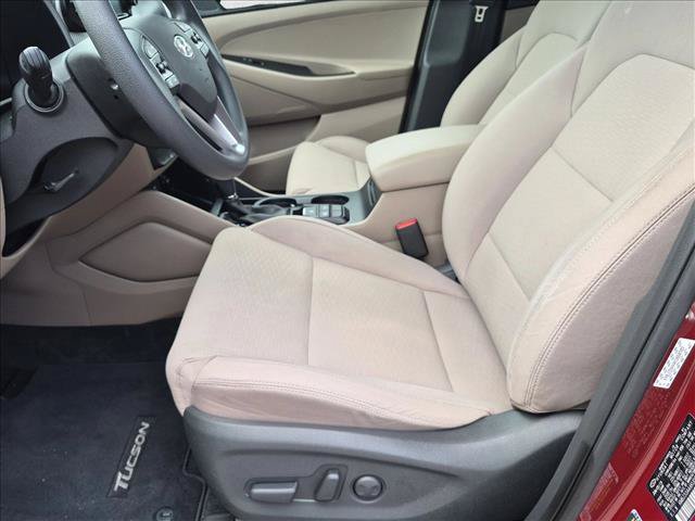 Used 2019 Hyundai Tucson Value FWD image 15
