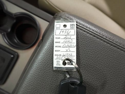 Used 2013 Ford Expedition XL w/ HD Trailer Tow Pkg image 29