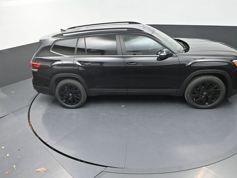 New 2026 Volkswagen Atlas SE image 20