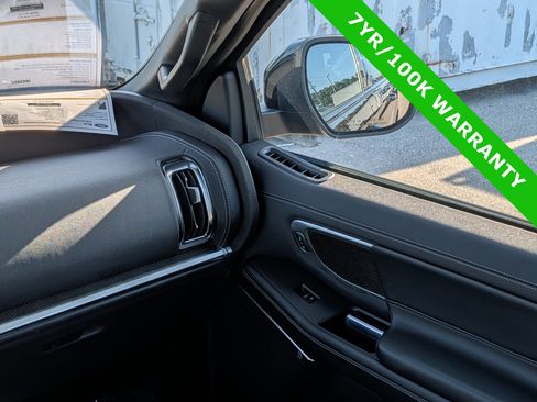 Certified 2025 Ford Expedition Max Platinum w/ Stealth Performance Package AWD/4WD image 21