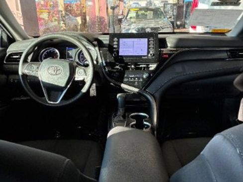 Used 2023 Toyota Camry LE image 27